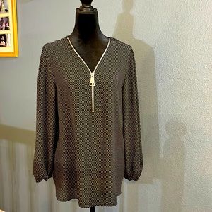 Promise Studio, black and white zip up blouse